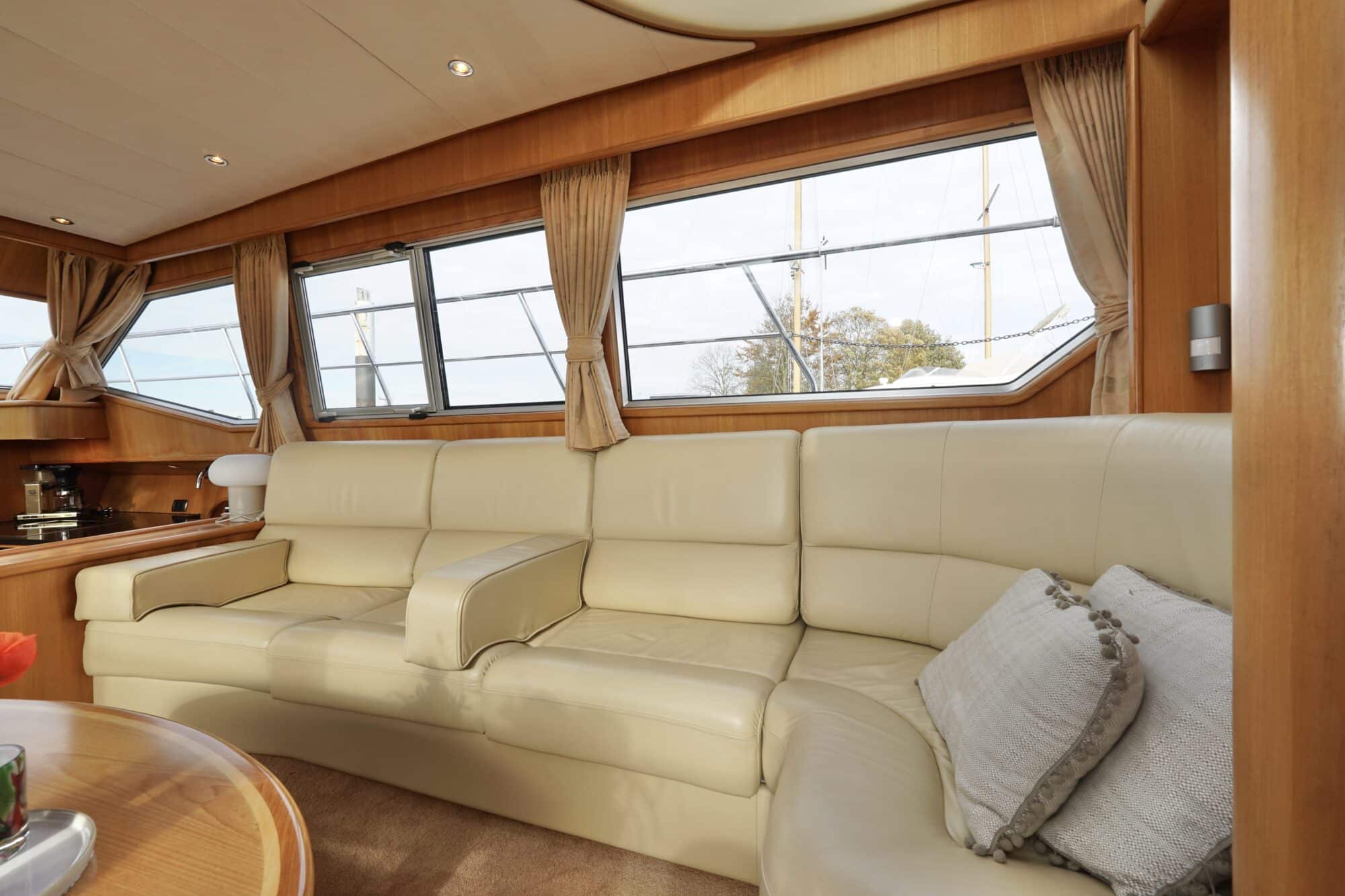 foto: 16 Van den Hoven Van den Hoven Exclusive 18.00 VS