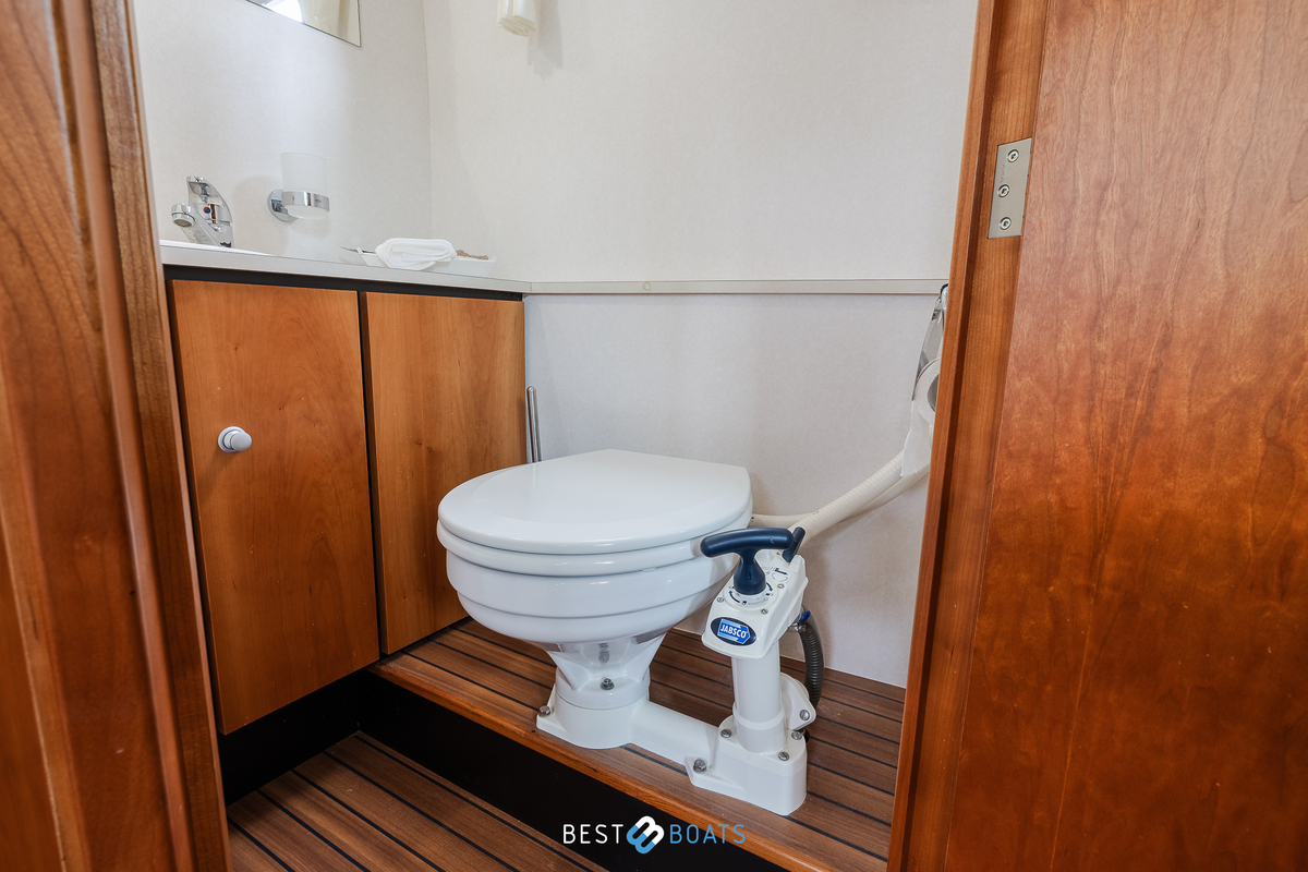 foto: 16 Linssen Grand Sturdy 34.9 AC