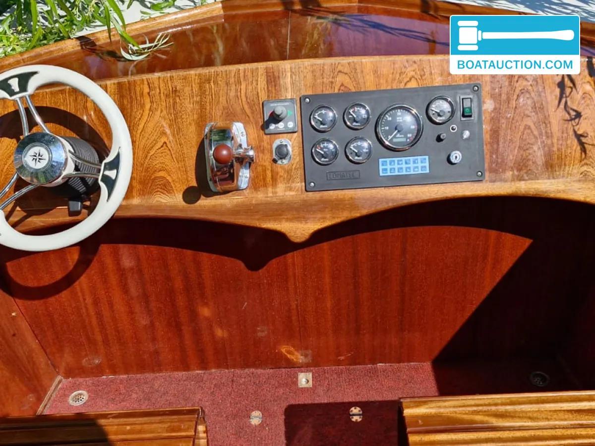 foto: 6 Klassieke Autoboot
