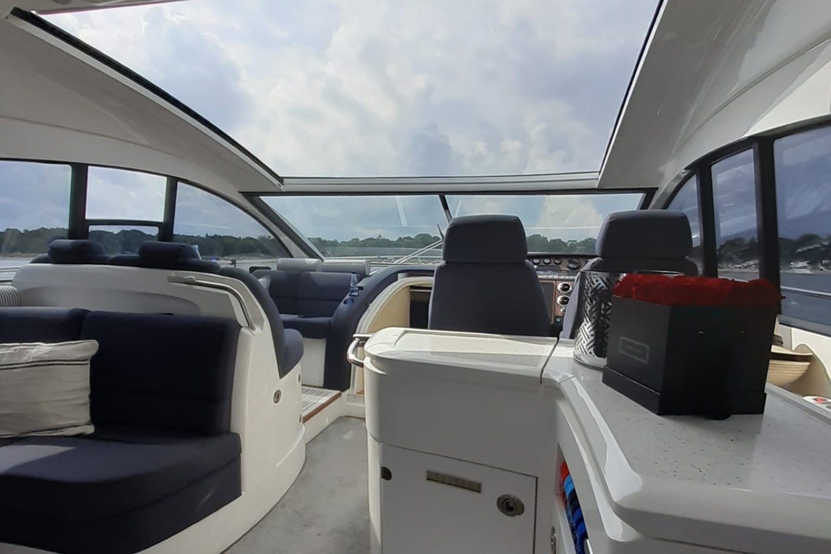 foto: 5 Fairline  Targa 62