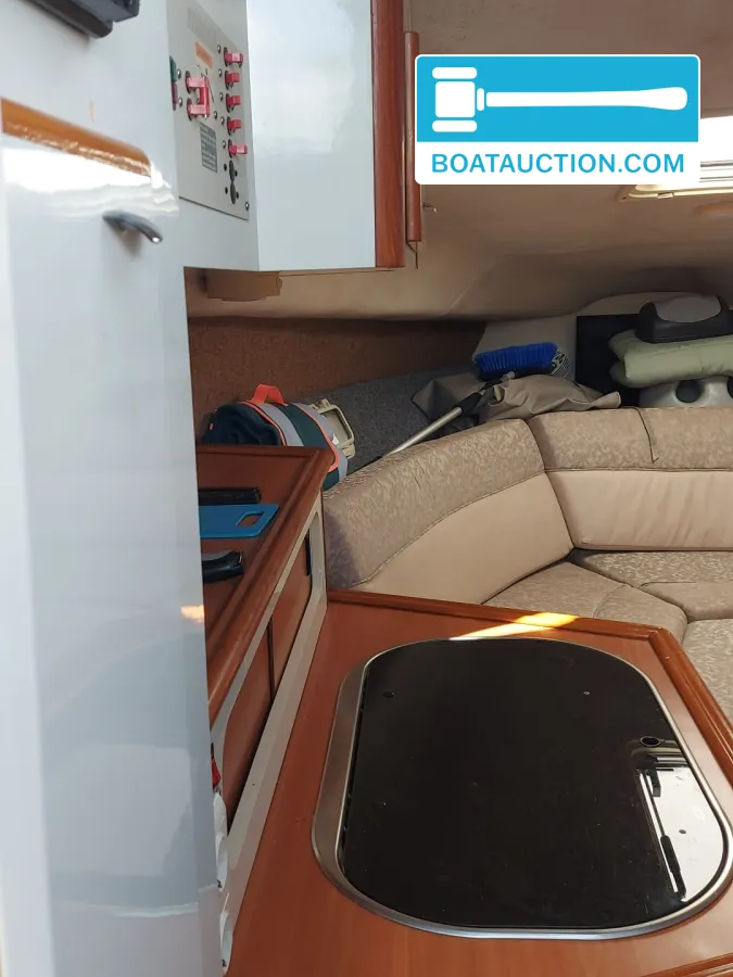 foto: 8 Maxum 2400 SCR