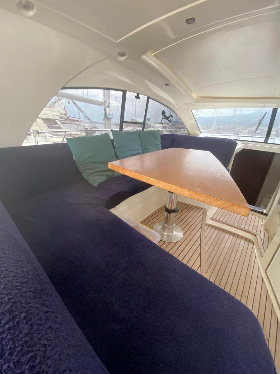 foto: 6 Prestige 440 S