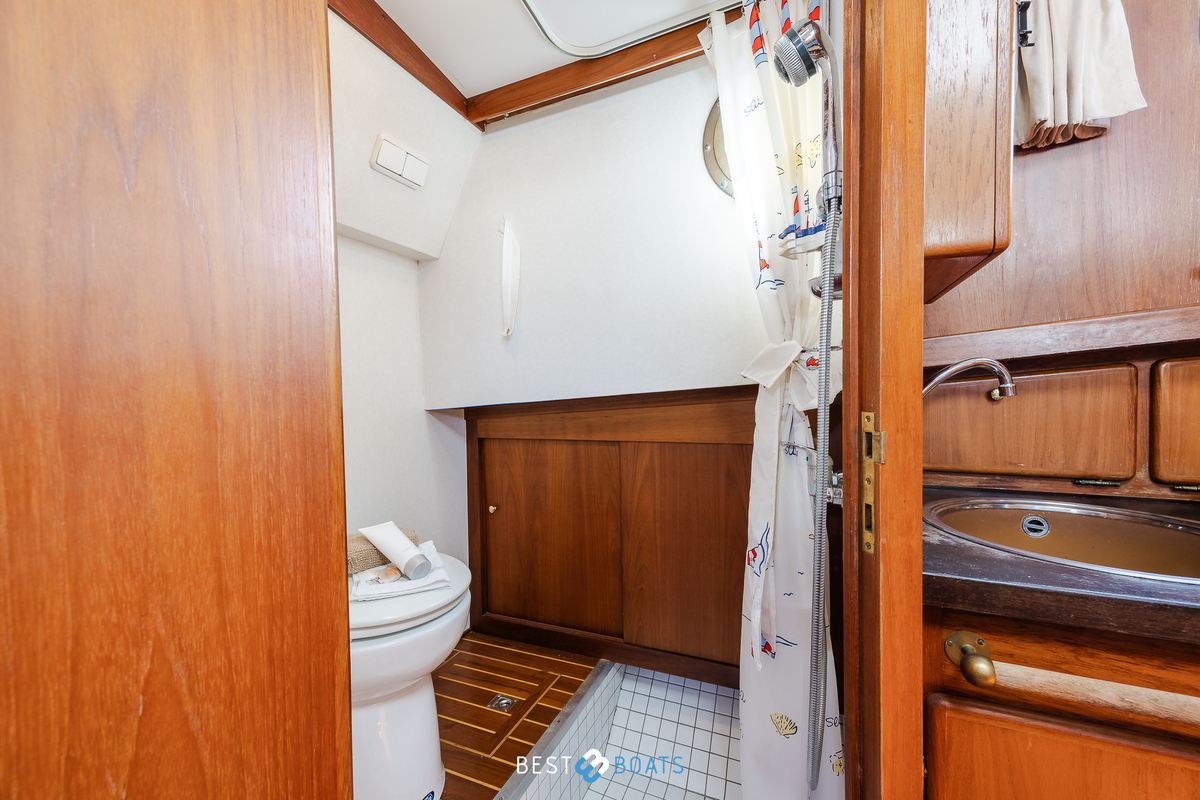 foto: 9 Linssen St. Jozef 1050 AK 