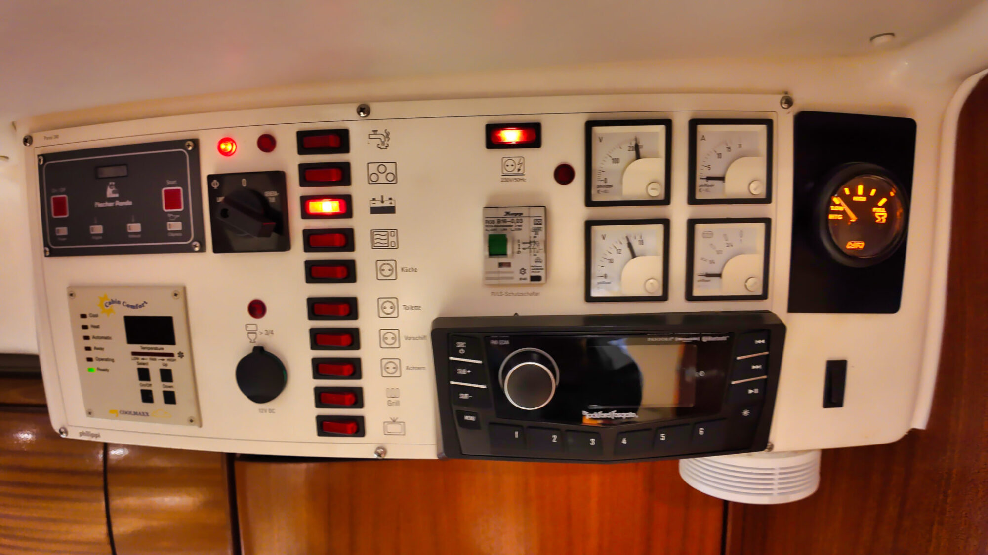 foto: 13 Bavaria Bavaria 37 HT Hardtop