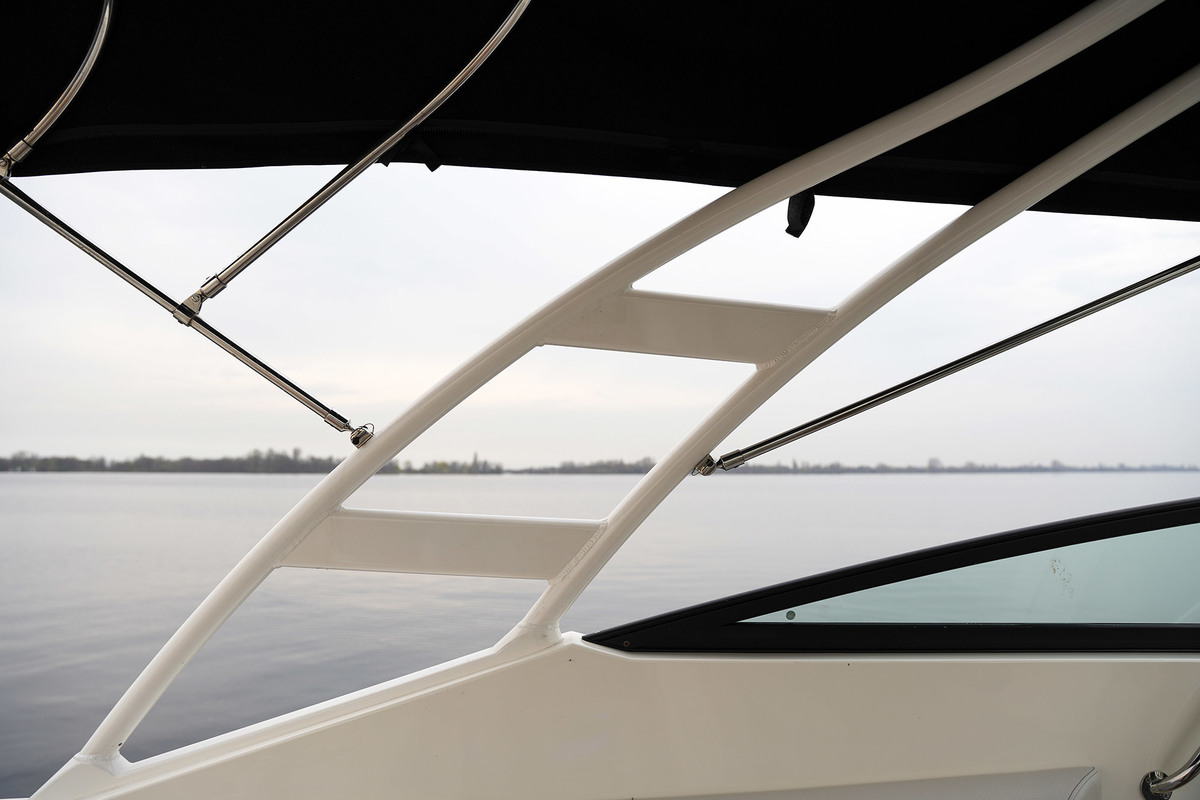 foto: 10 Sea Ray Sundancer 290