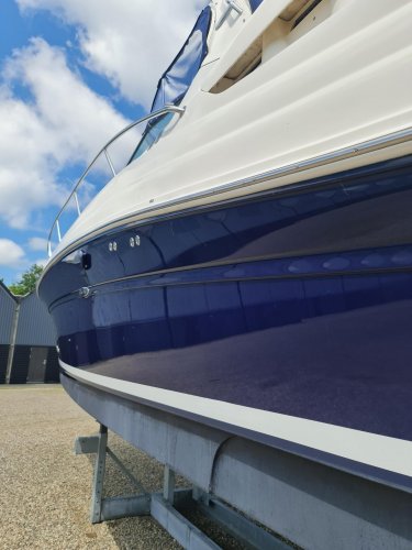 foto: 11 Sea Ray 375 Sundancer Twin Diesel