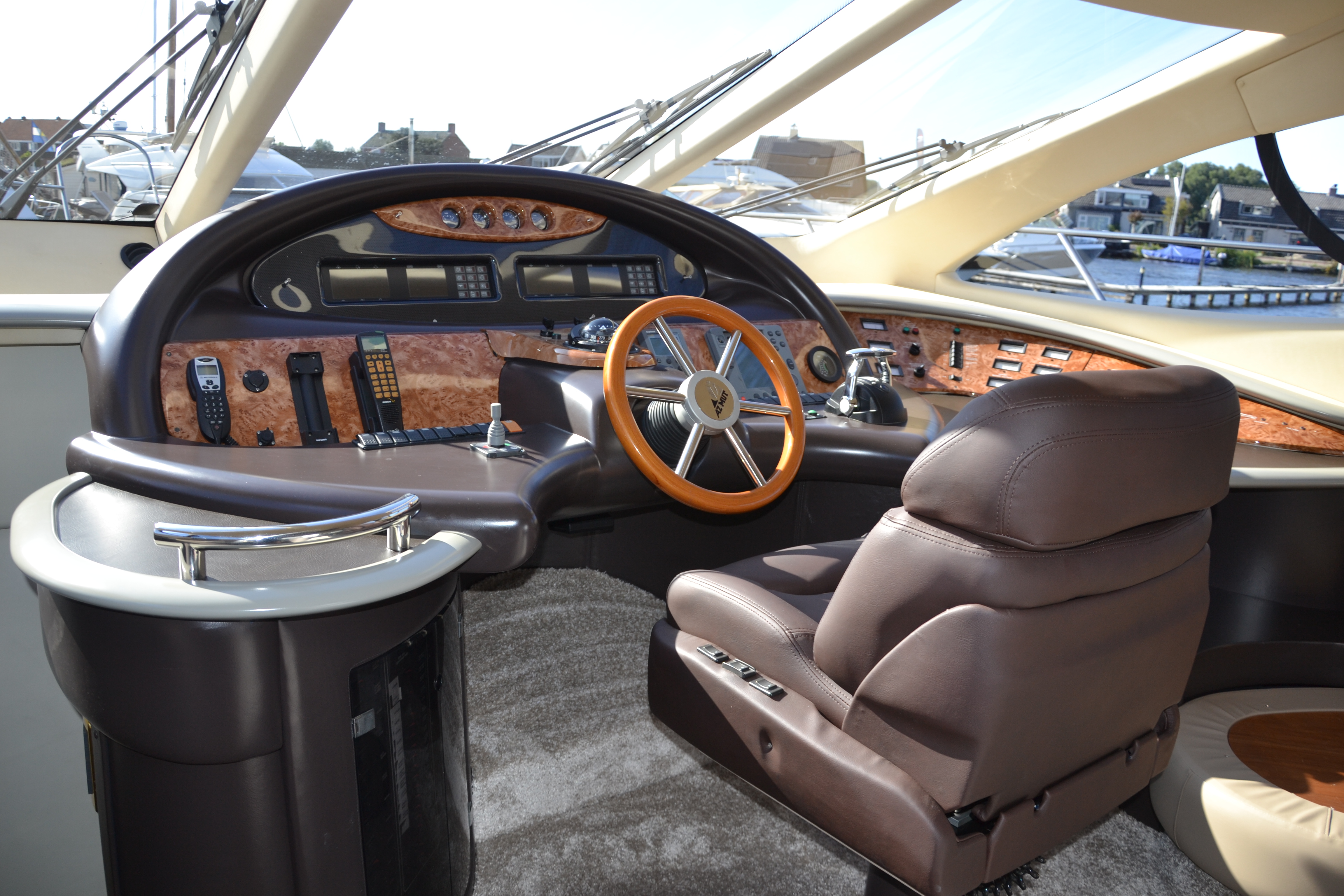 foto: 7 Azimut  55 EVO