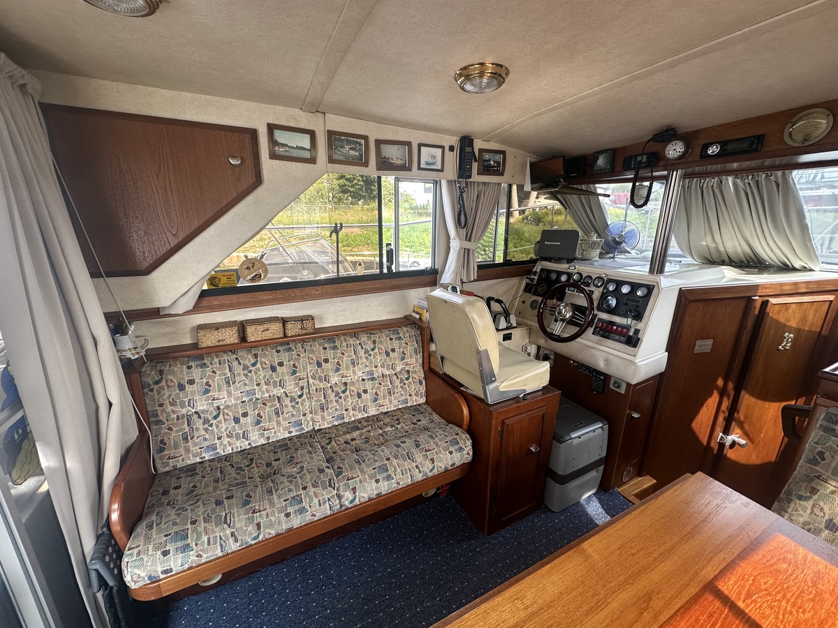 foto: 5 Fairline Corniche 31