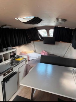 foto: 5 Motorkruiser   9,50 AK DB GS