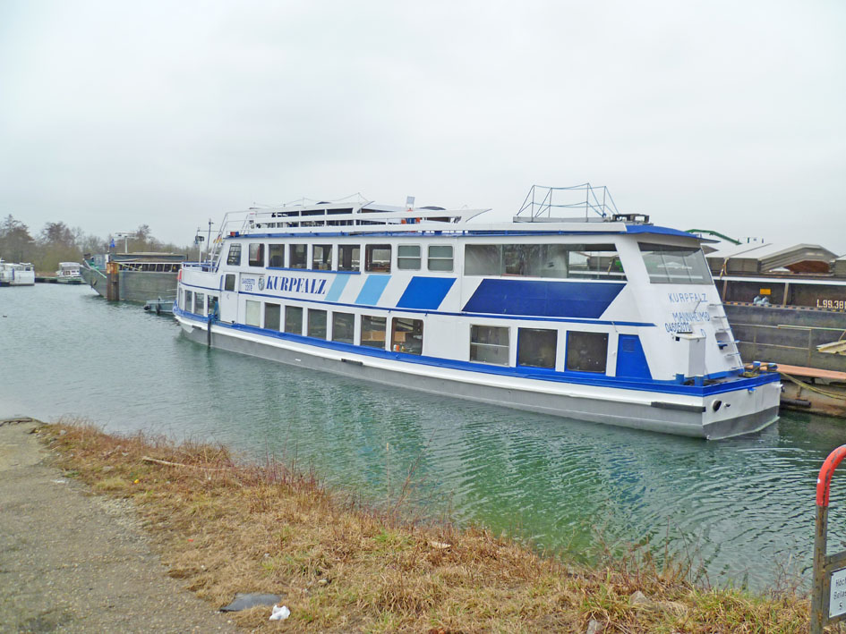 foto: 12 Dagpassagiersschip 221 pers, Rijn gecertificeerd