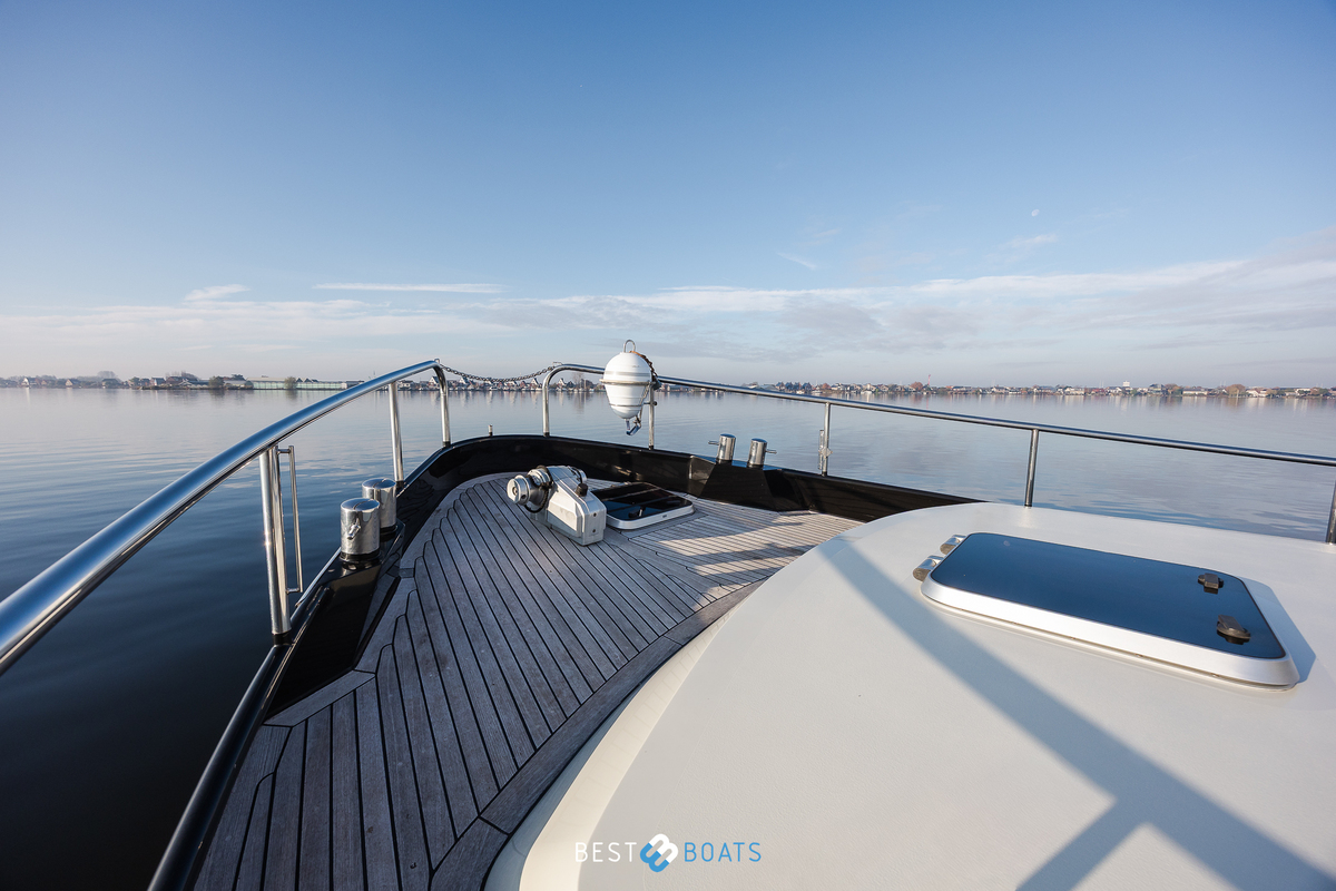 foto: 18 Linssen Grand Sturdy 410 AC Gold