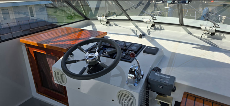 foto: 16 Vri-Jon Contessa 40