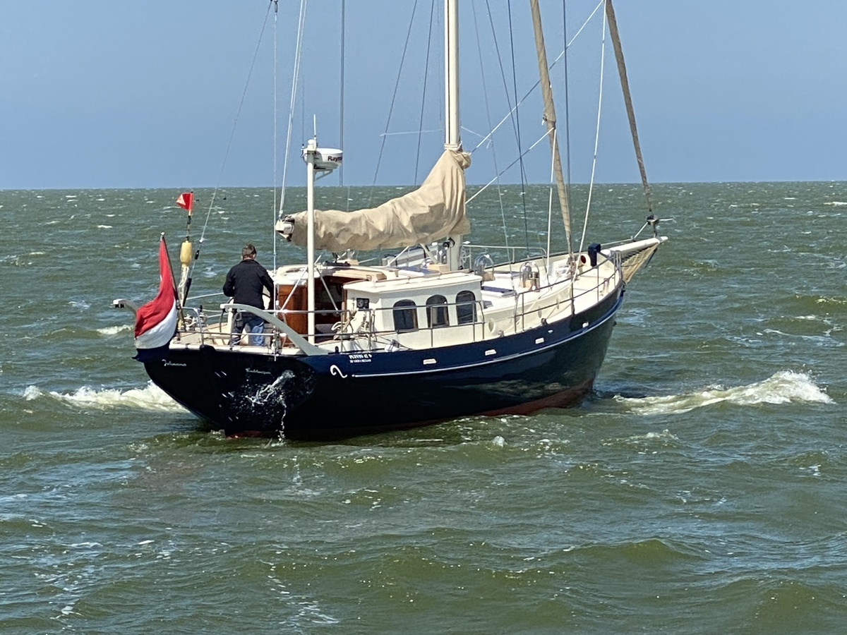 foto: 18 Puffin 42 Alu