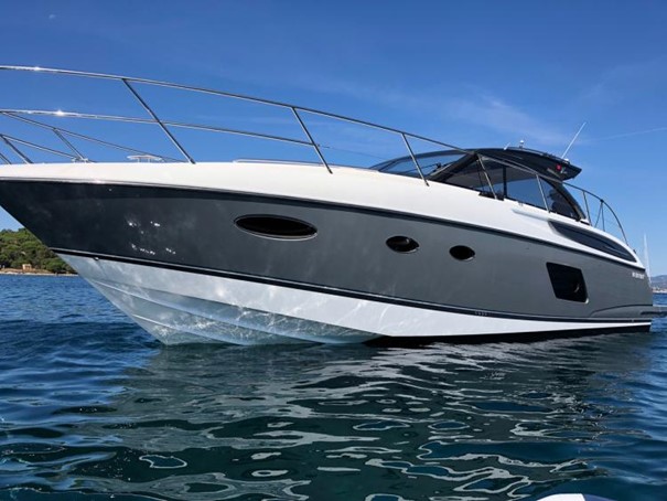 foto: 19 Princess V48