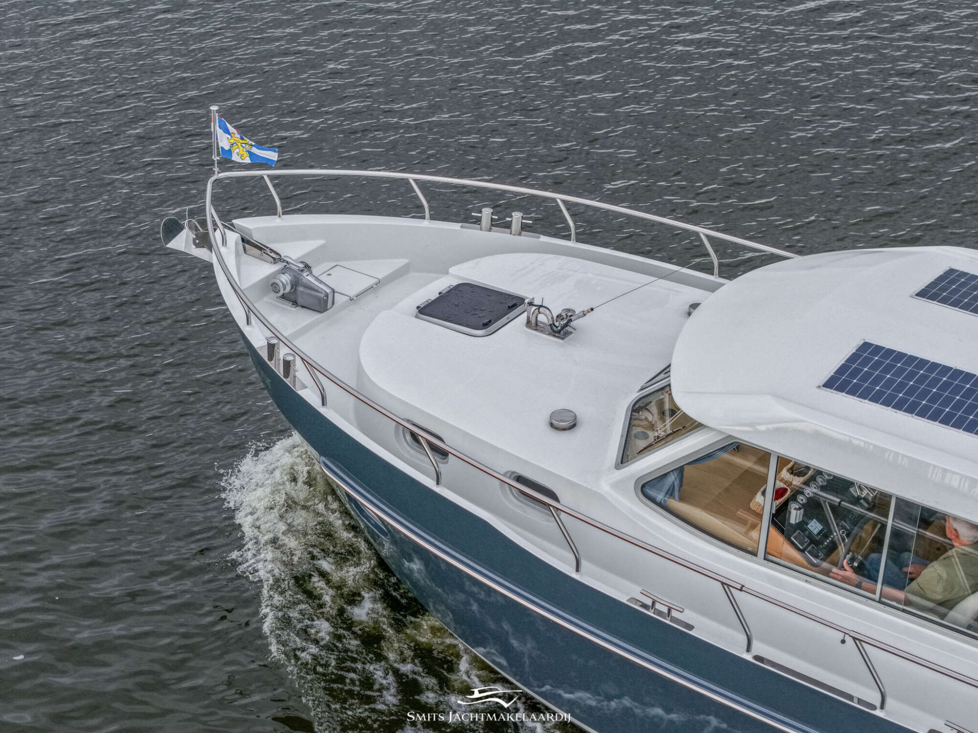 foto: 20 Vedette Vedette 33 Salon Comfort Line