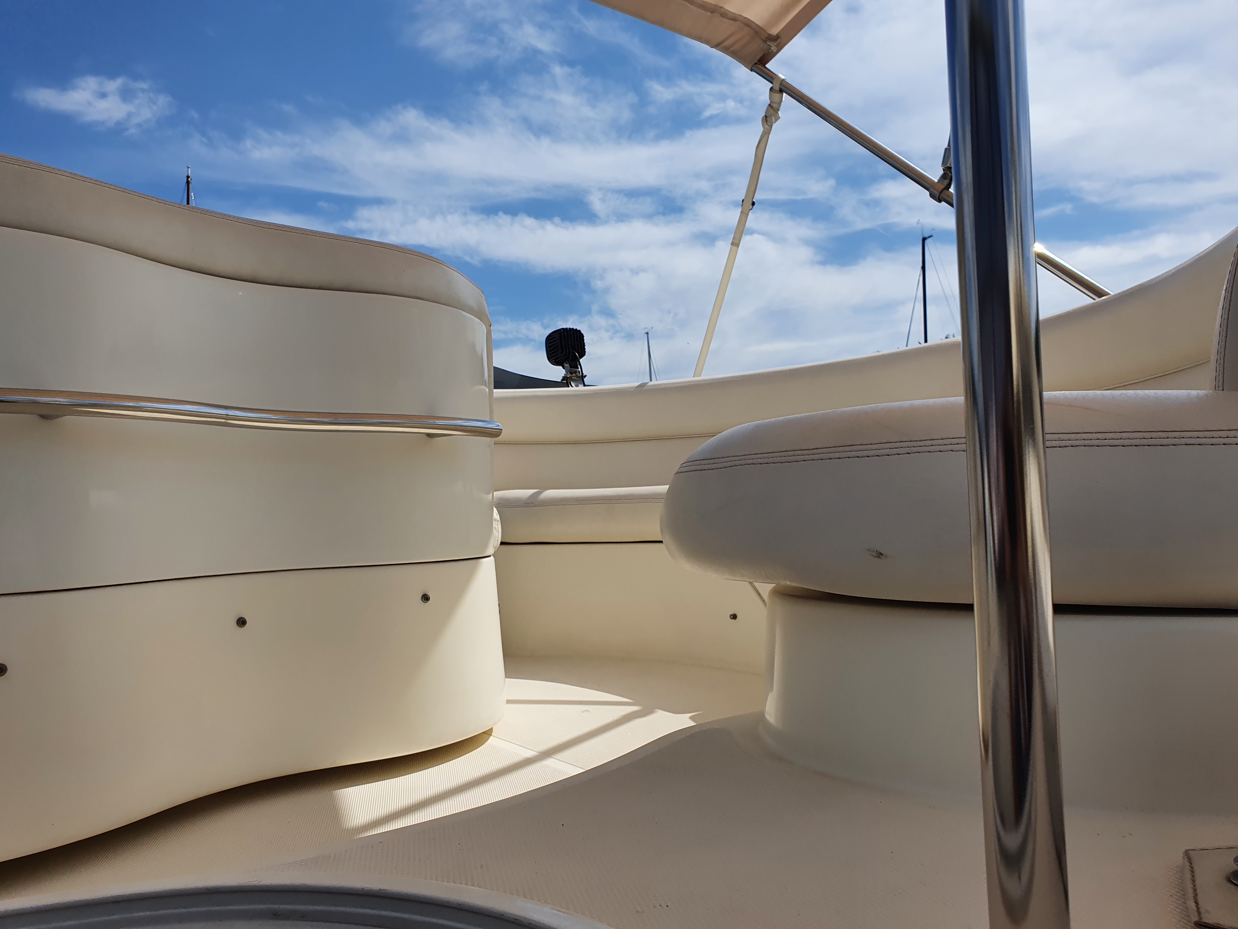 foto: 11 Azimut 42 Fly Evolution