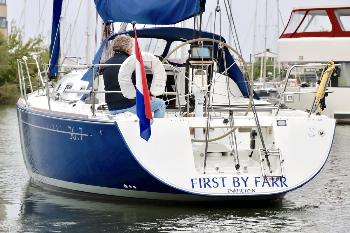 foto: 17 Beneteau  First 36.7 Performance uitvoering