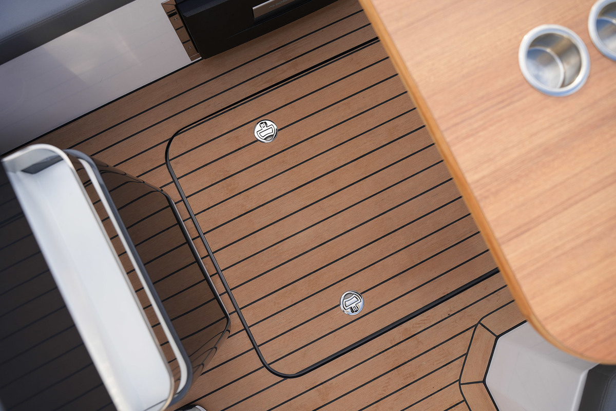 foto: 26 Alfastreet Marine 21 Open Electric