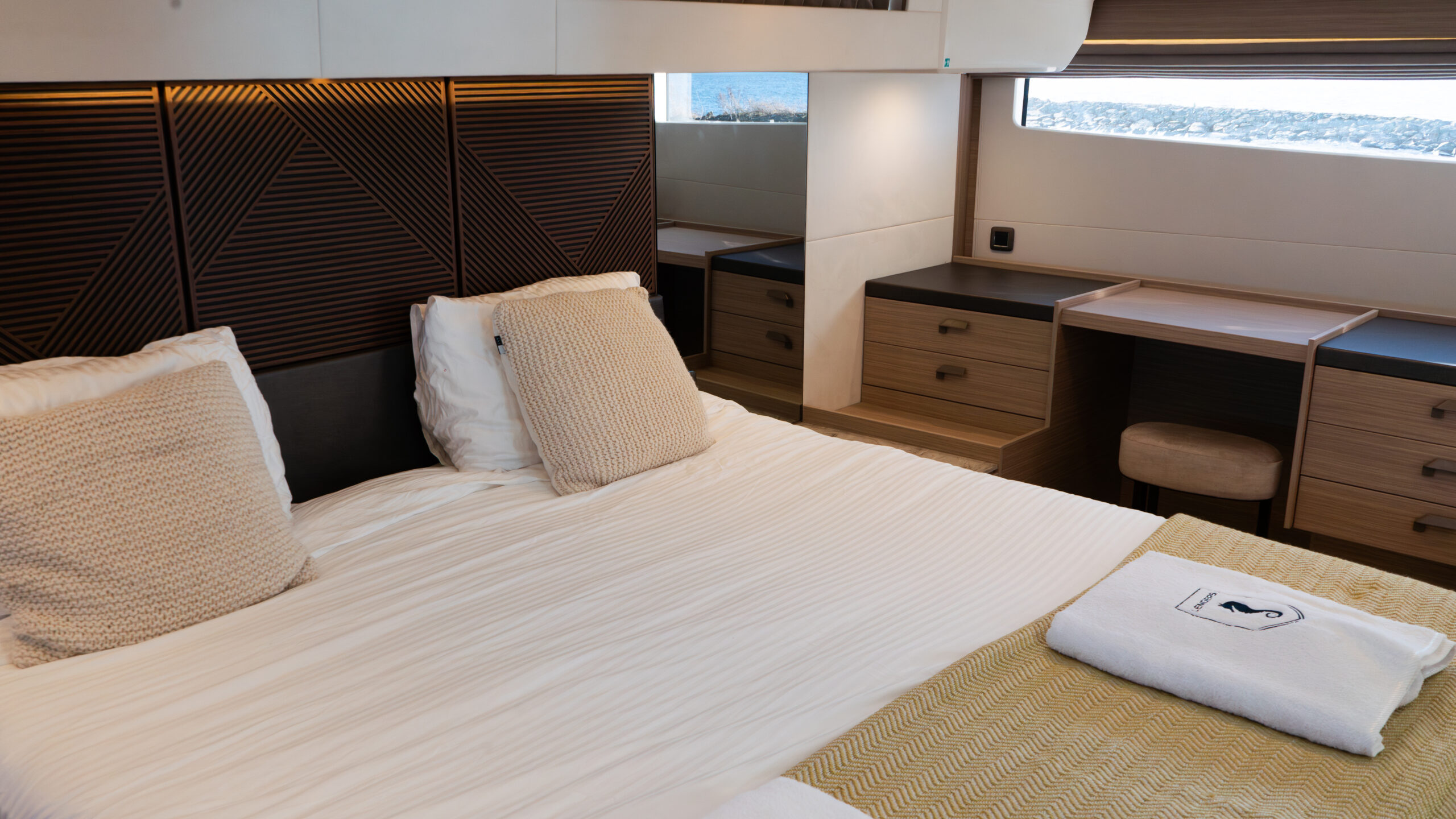 foto: 17 Prestige M48