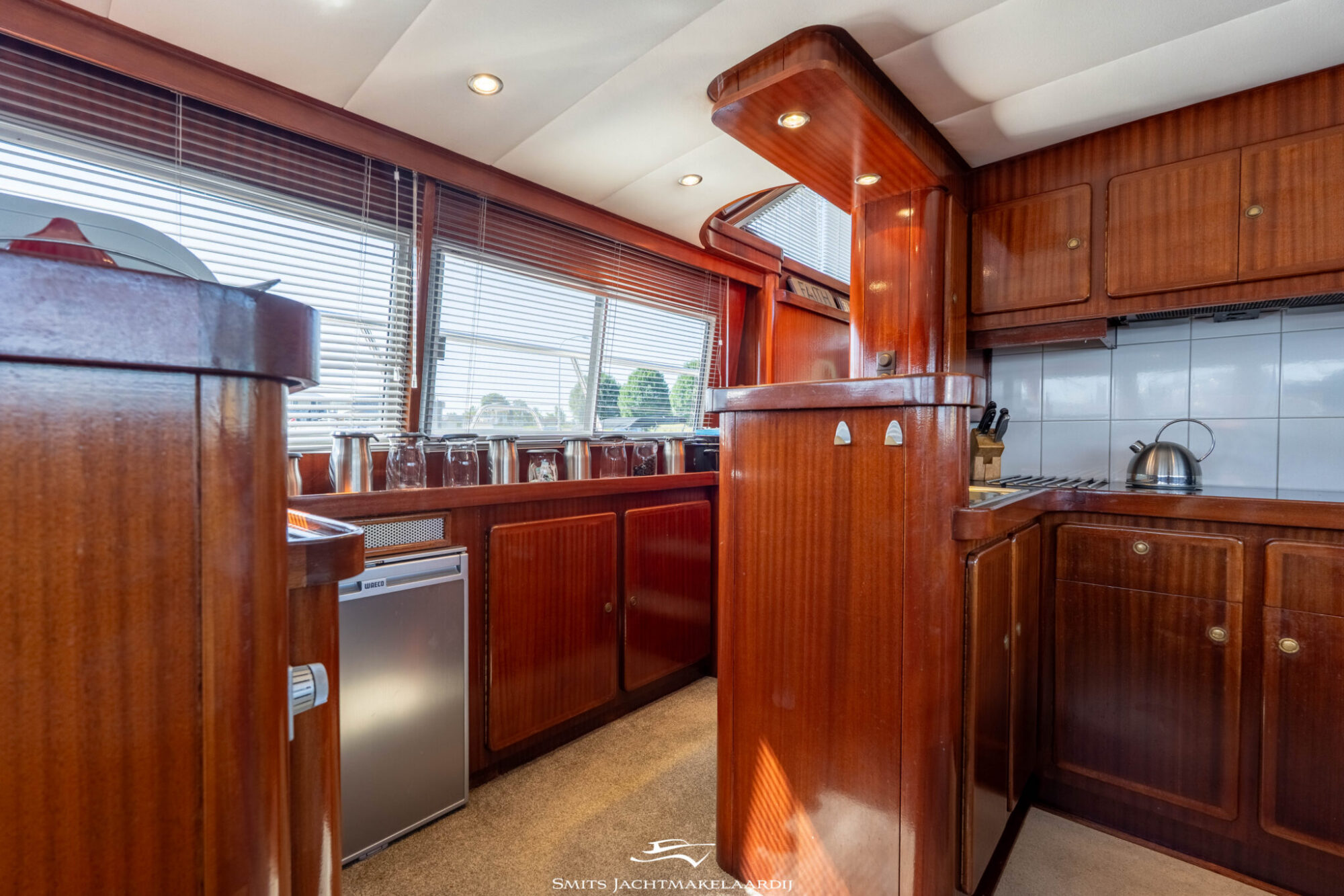 foto: 28 Van der Valk Valk Vitesse 54 Stabilizers