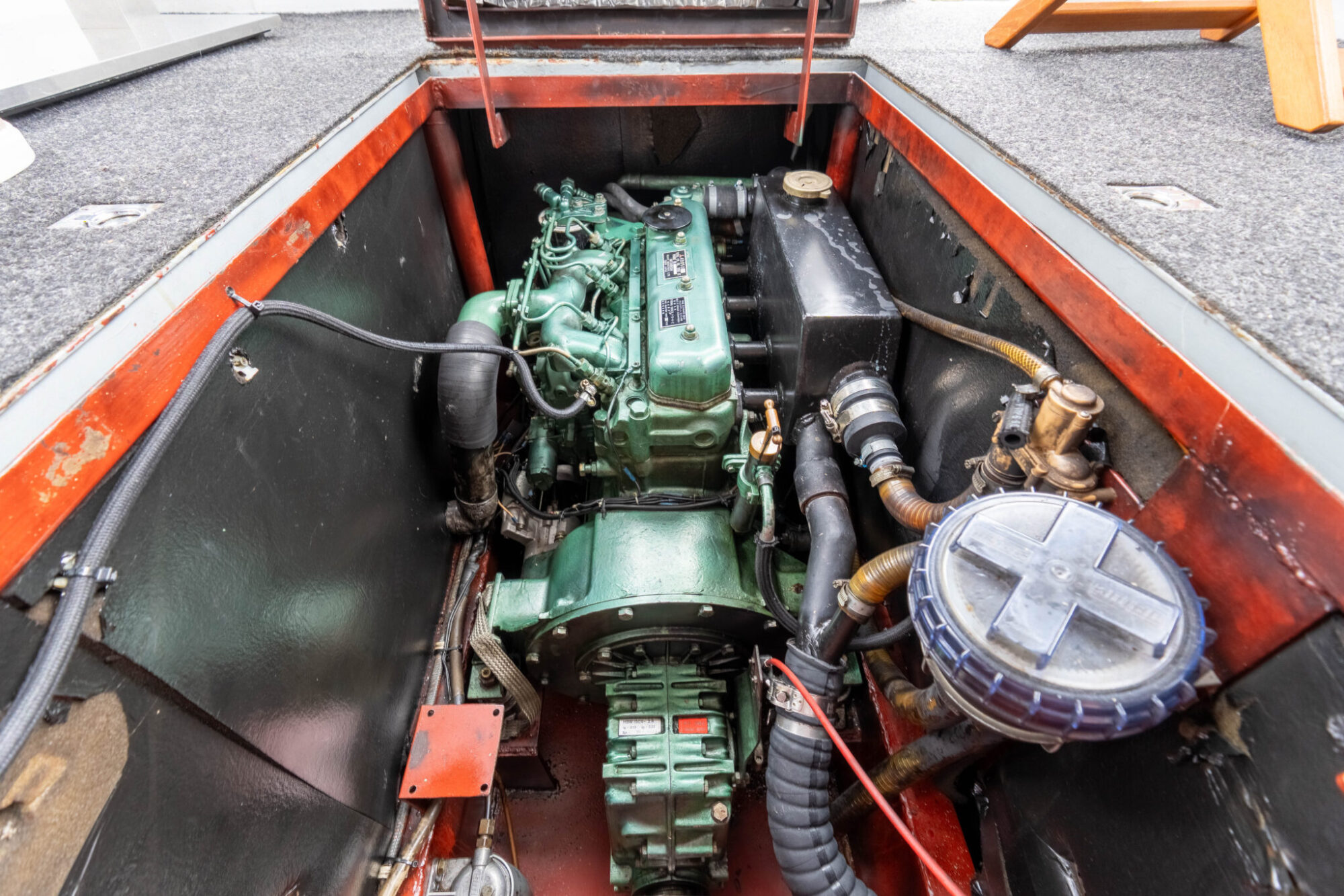 foto: 8 Stadtline Stadtline 38 OK Spiegeldeur