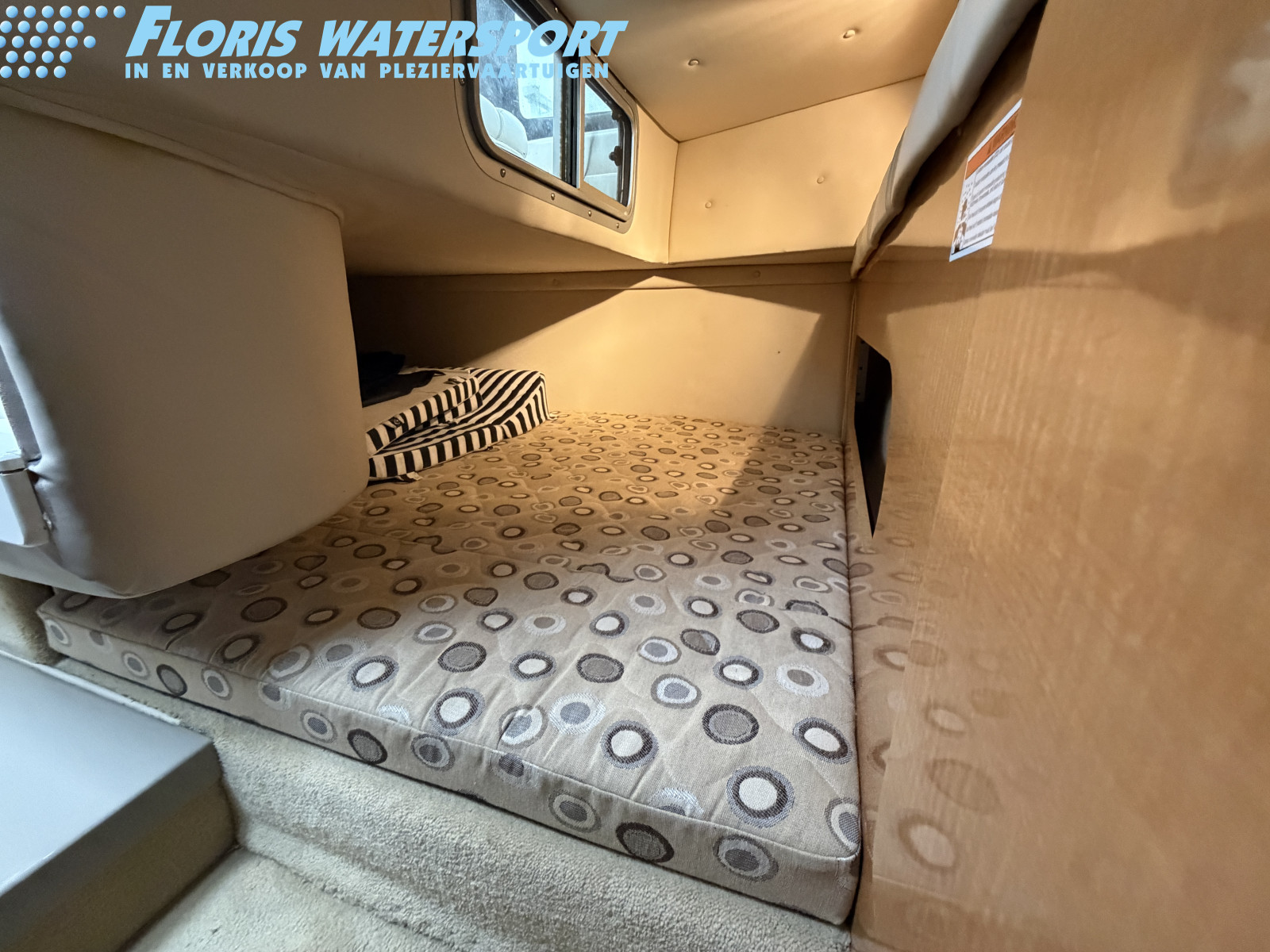 foto: 6 Larson Cabrio 274