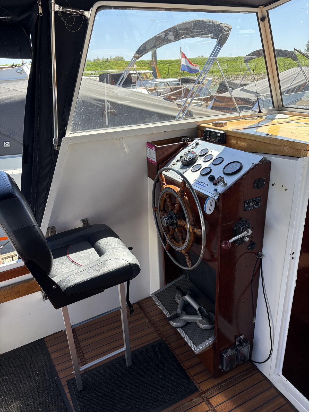 foto: 11 Doerak  780Ak