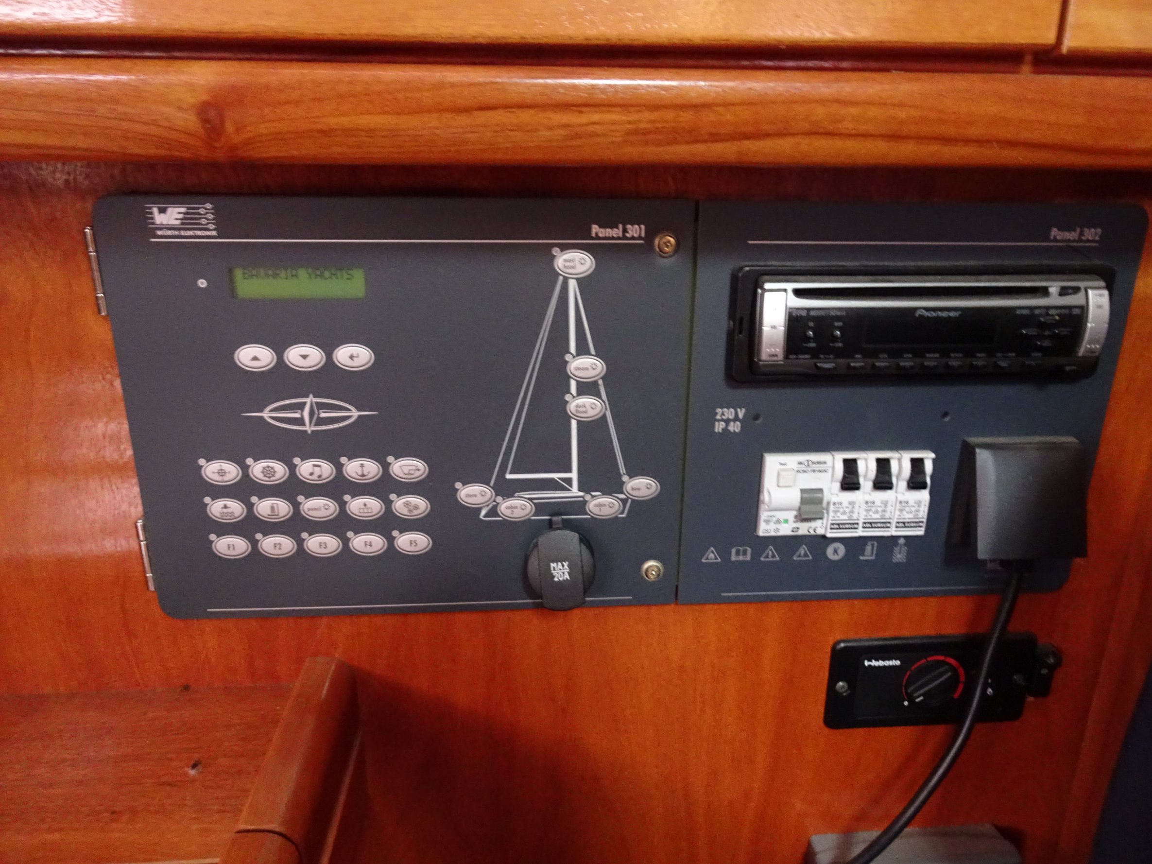 foto: 27 Bavaria 33 cruiser