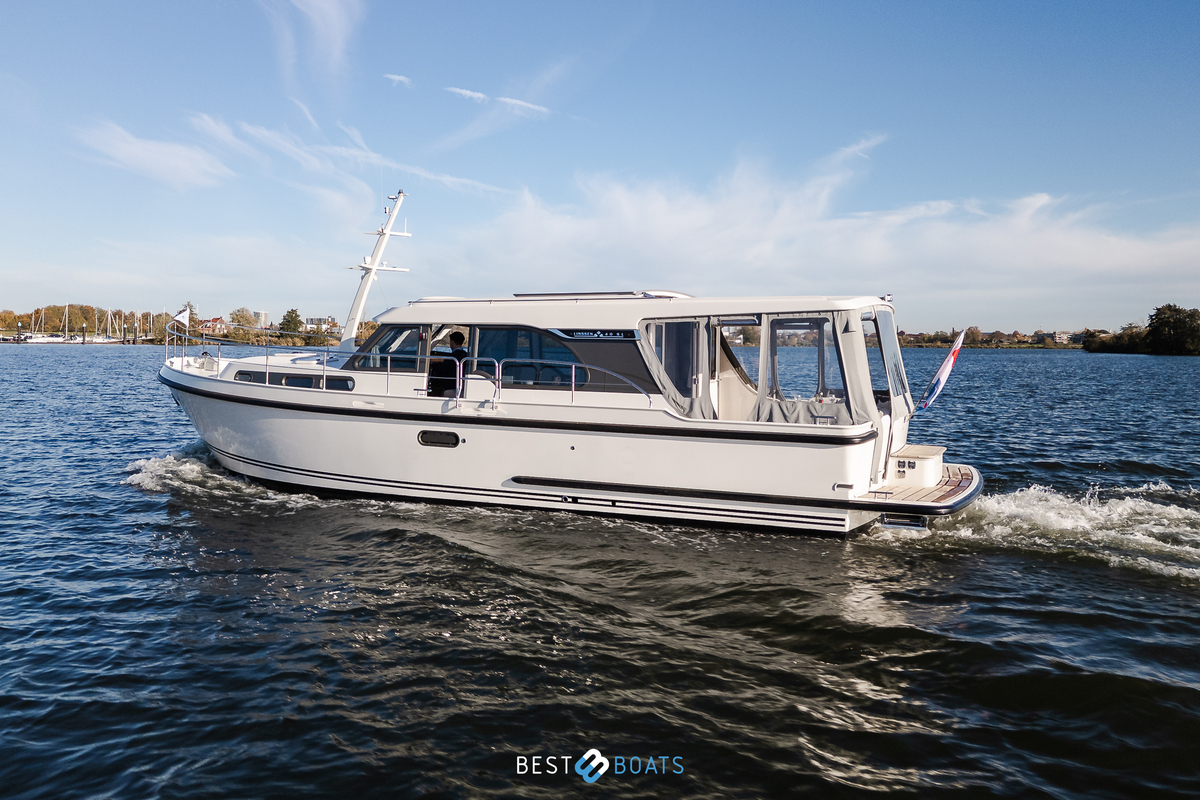 foto: 23 Linssen 40SL Sedan