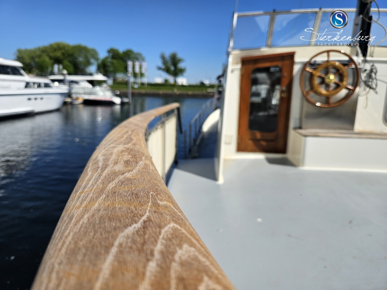 foto: 27 De Ruiter Kotter 1400