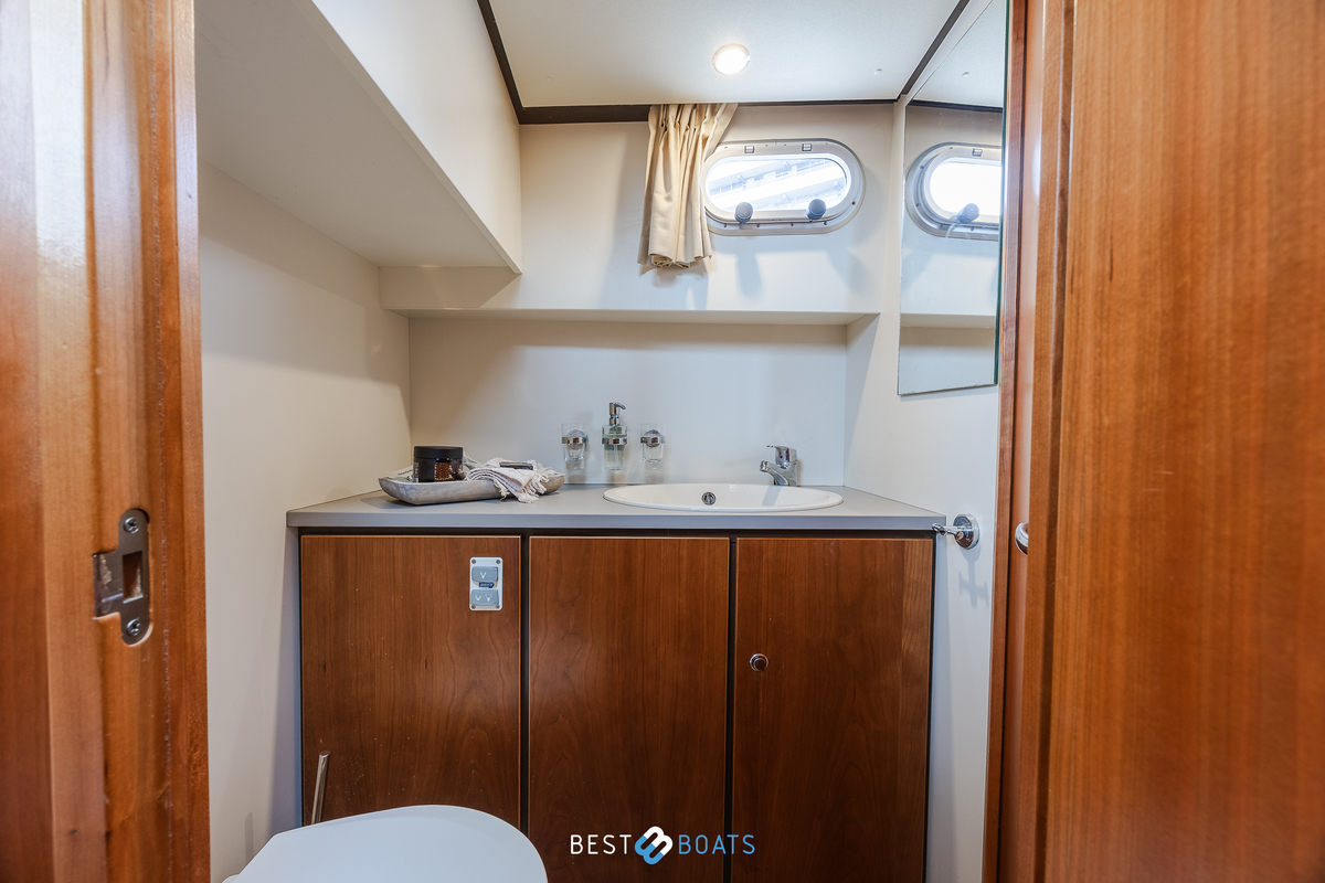 foto: 15 Linssen Grand Sturdy 34.9 AC