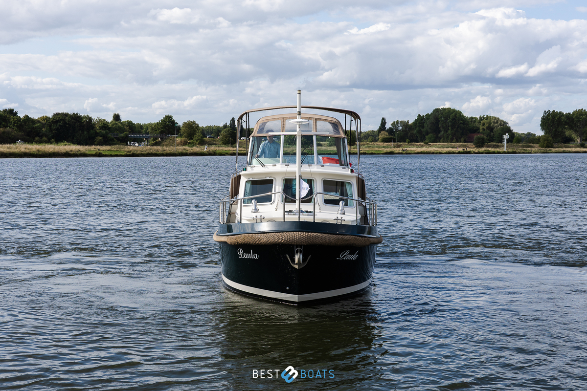 foto: 9 Linssen Classic Sturdy 32 AC