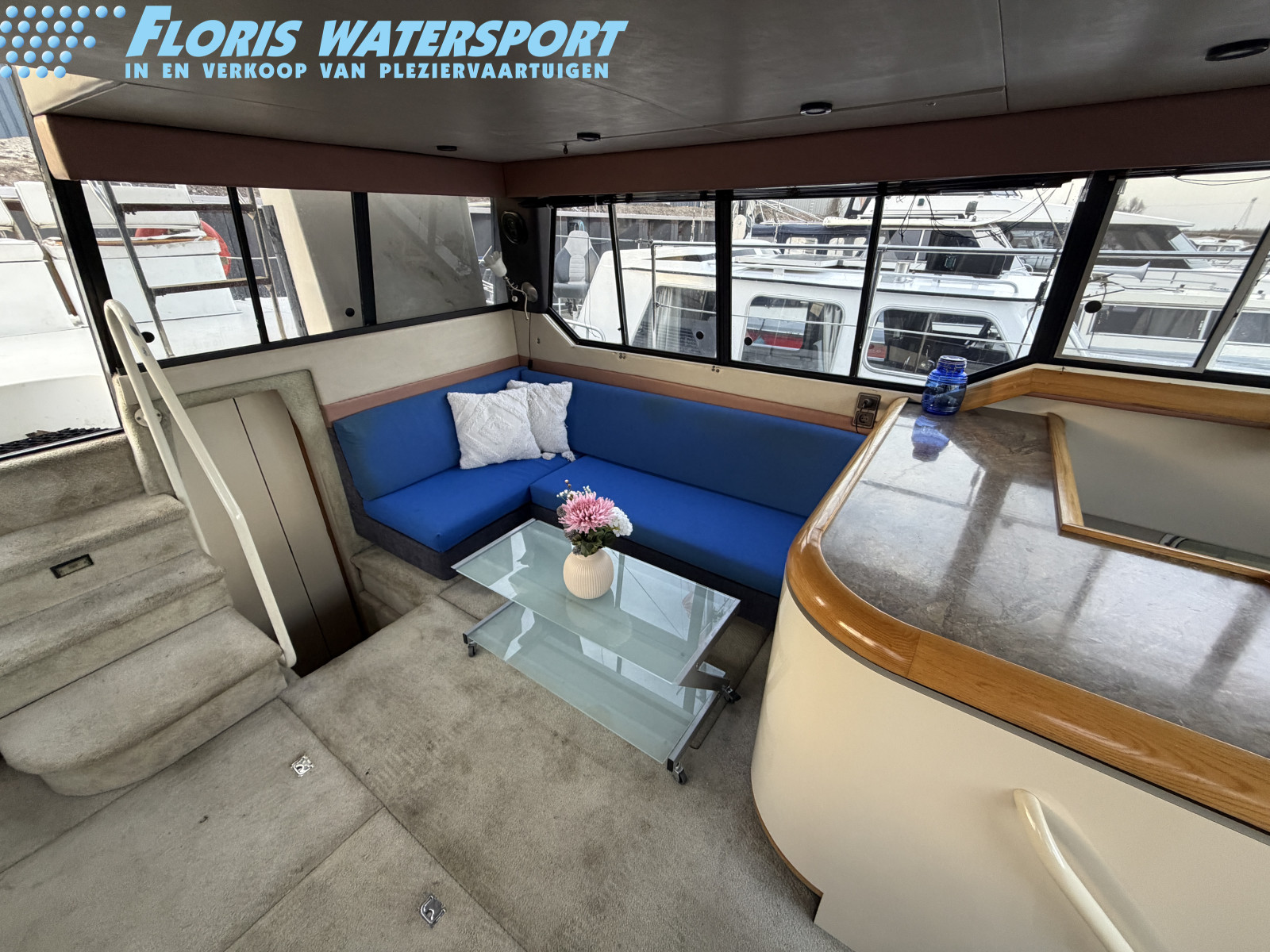foto: 5 Bayliner 4387