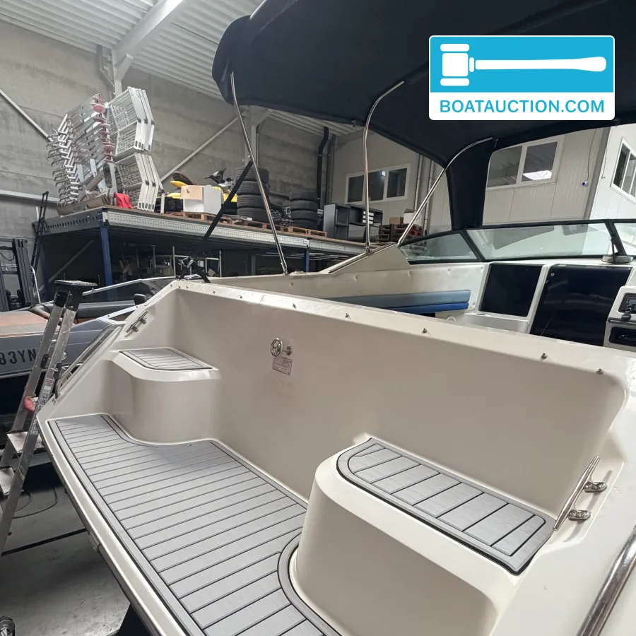 foto: 13 Wellcraft 233 Eclipse