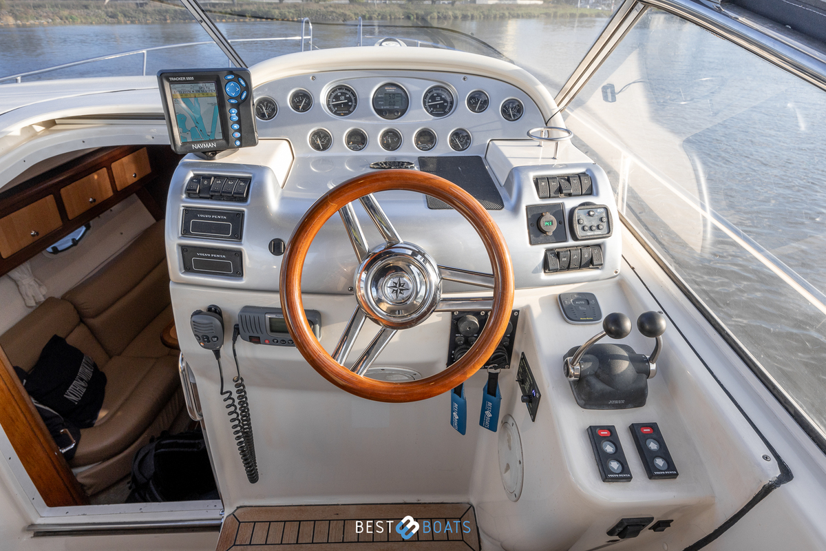 foto: 11 Bavaria 300 Sport