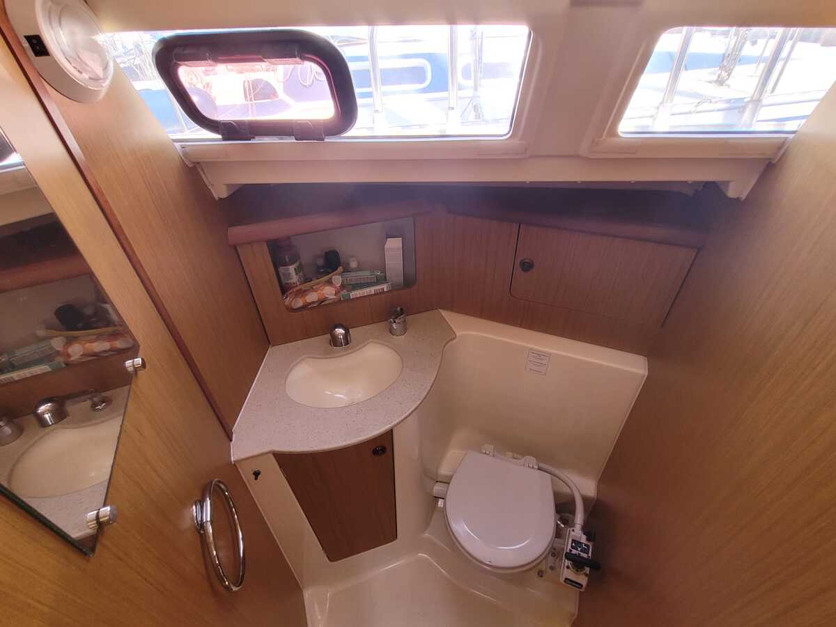 foto: 11 Jeanneau Sun Odyssey 32i 
