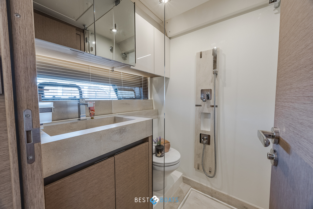 foto: 22 Prestige 520 FLY