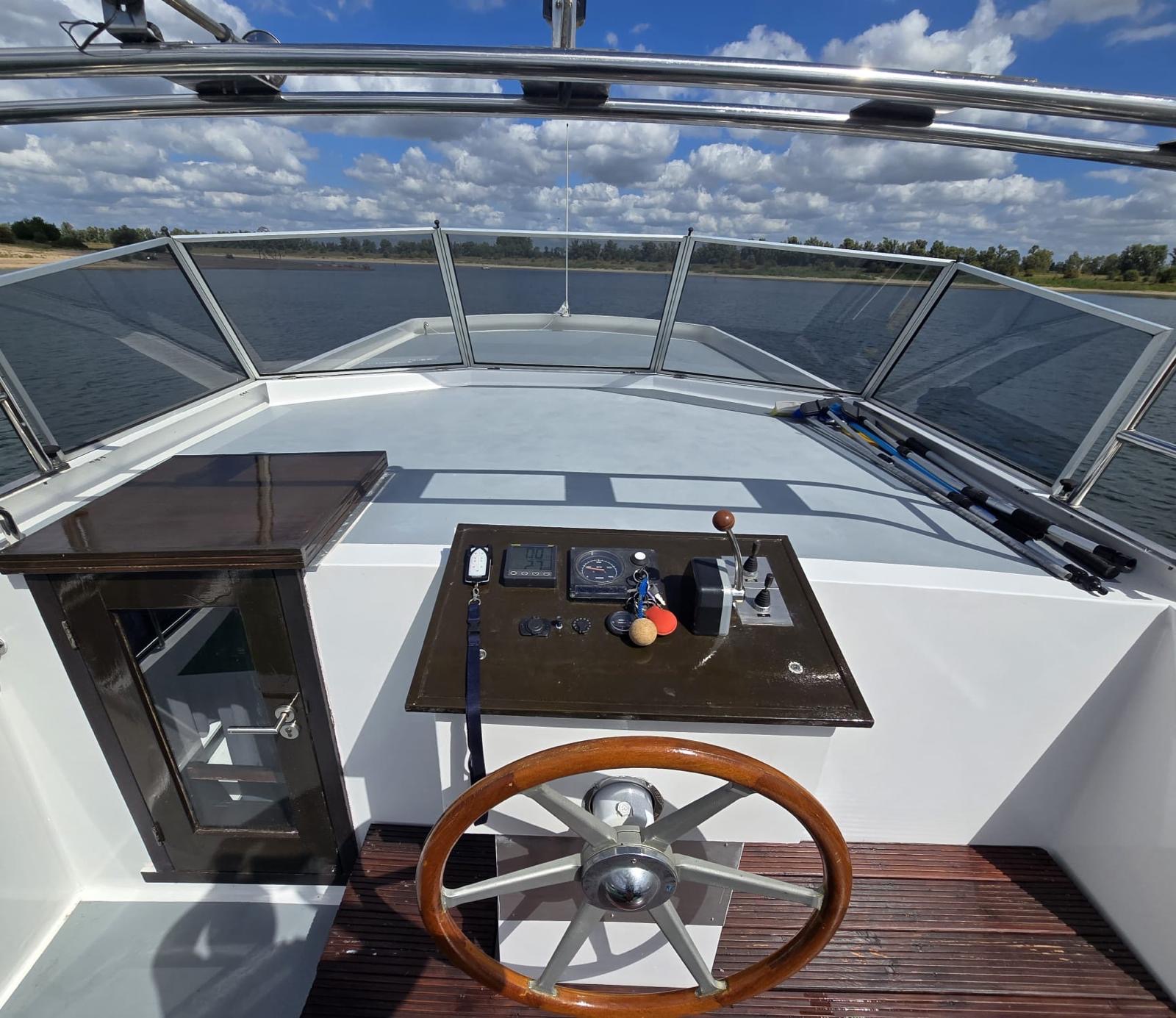 foto: 20 Marhen Marhen Kruiser 15.00 AK Cabrio