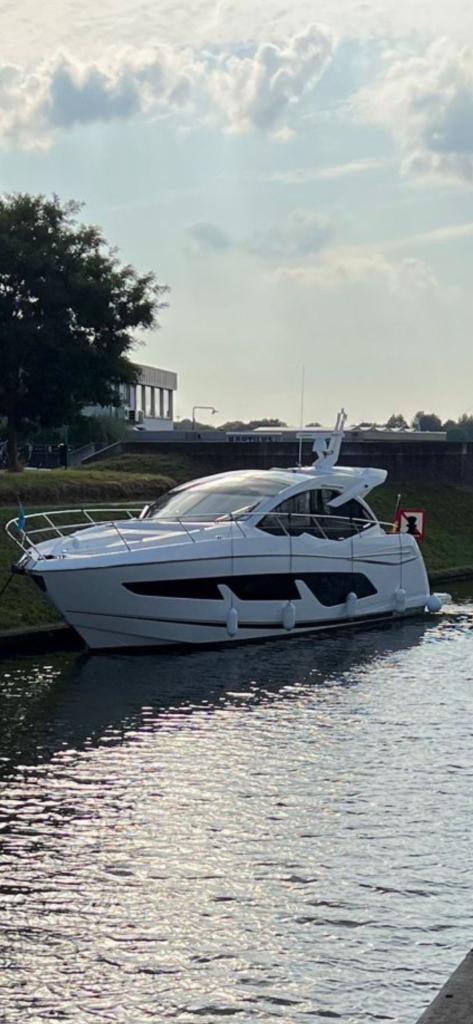 foto: 9 Sunseeker Predator 50