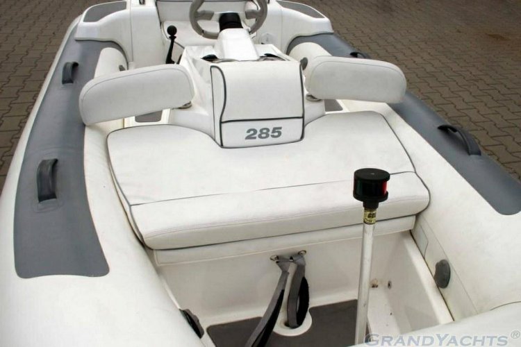 foto: 6 Williams jet tenders turbojet 285