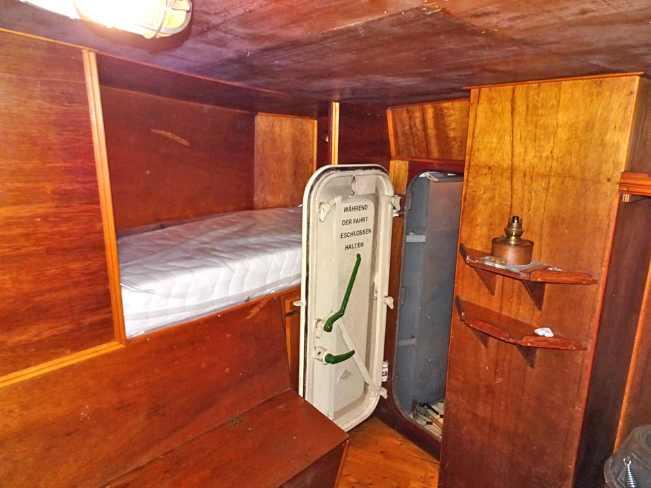 foto: 21 Waddenvaarder 25.40 Rijnvaart gecertificeerd