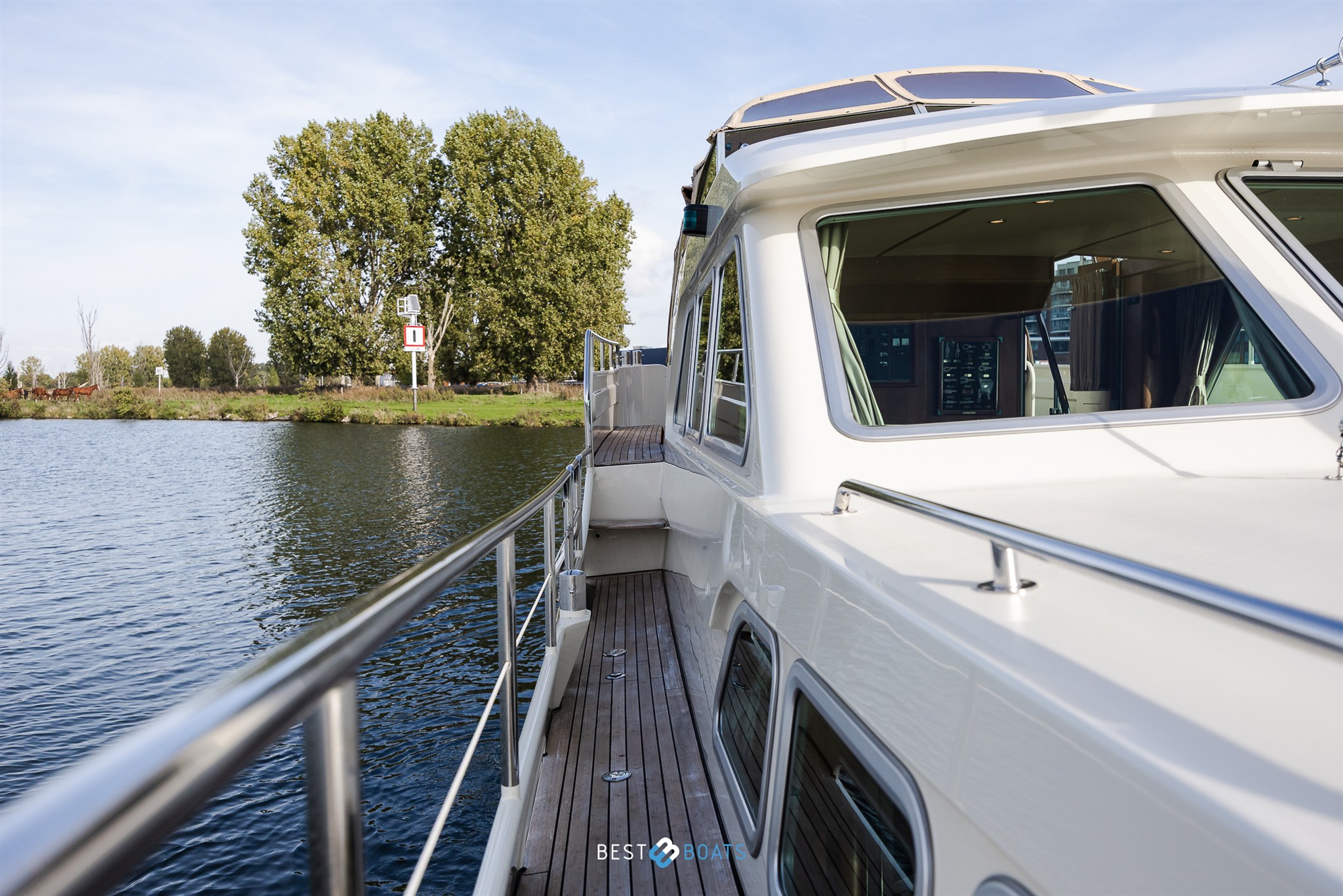 foto: 12 Linssen Grand Sturdy 470 AC Mark II