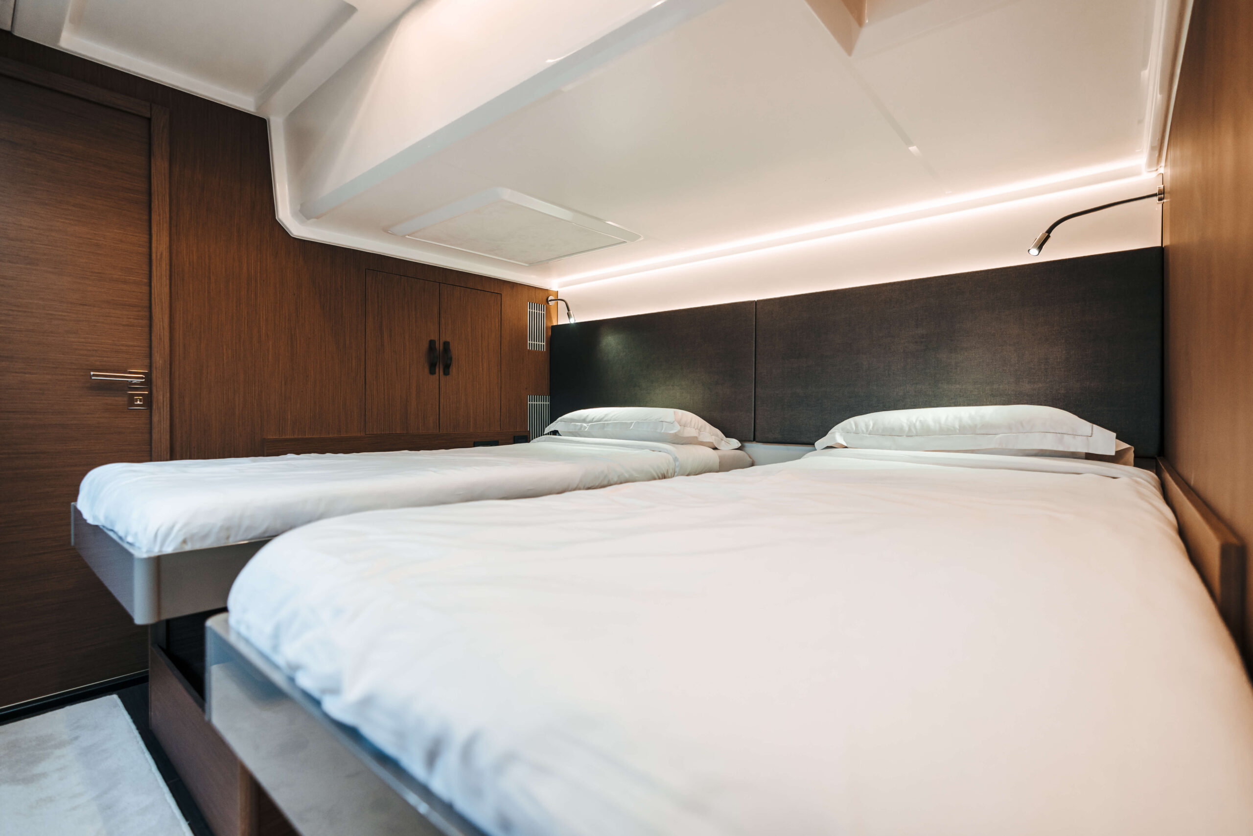 foto: 9 Prestige M48