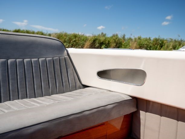 foto: 6 Guggisberg Motorboten Impala Runabout 595
