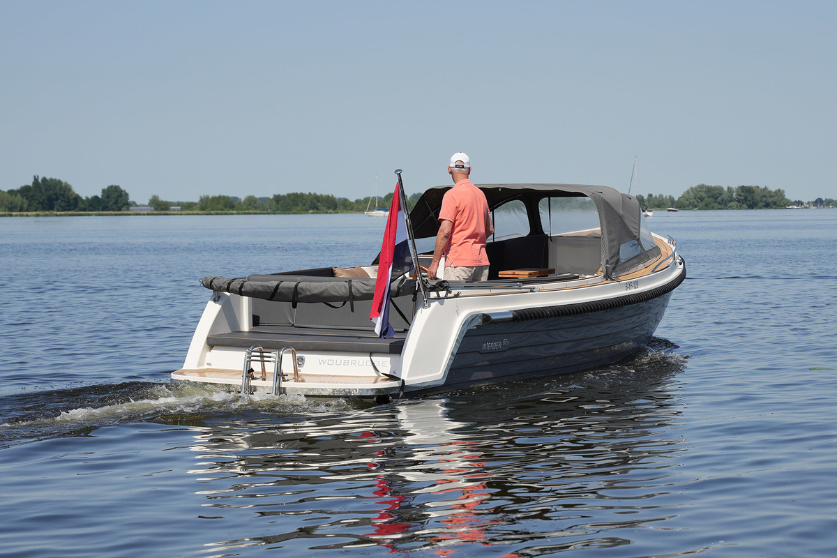 foto: 19 Interboat Intender 820