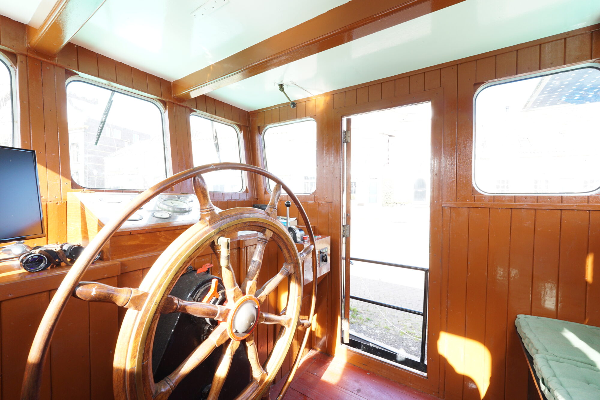 foto: 9 Amels Amels Sleper 21.85 VS