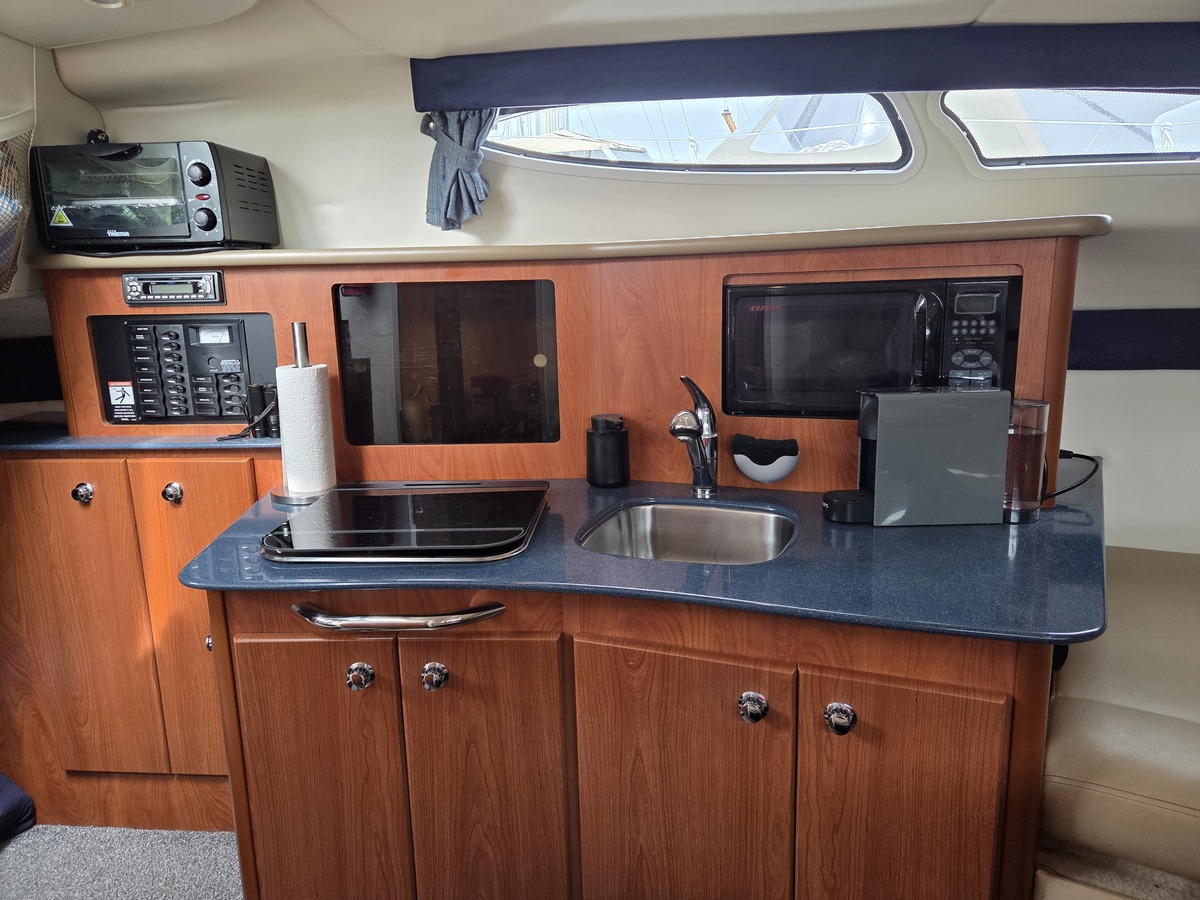 foto: 10 Bayliner 275