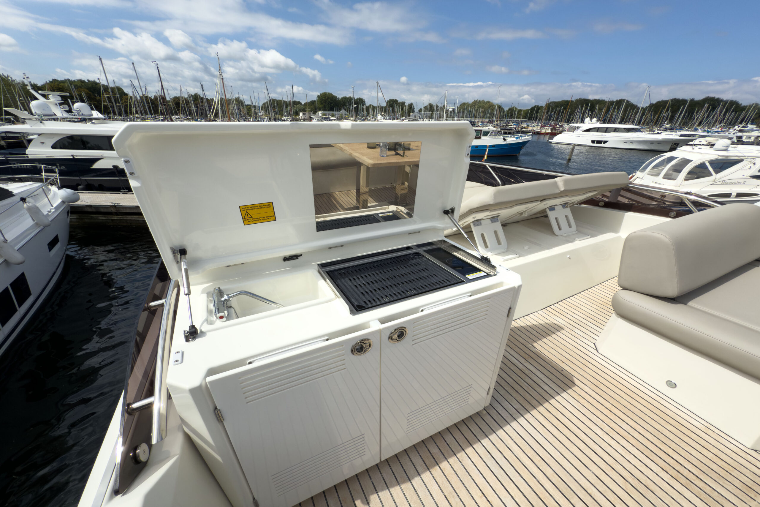 foto: 7 Prestige 520 #187