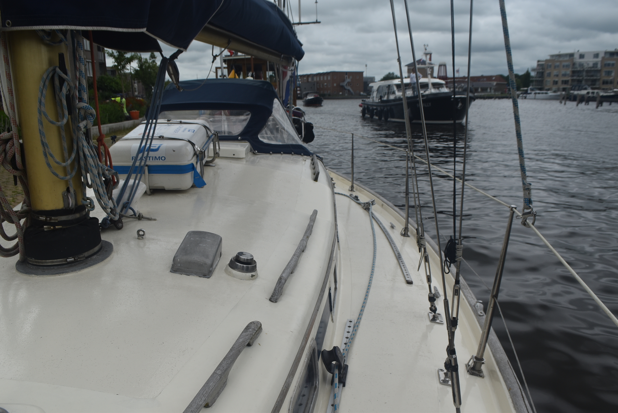 foto: 25 Frans Maas Raider 35