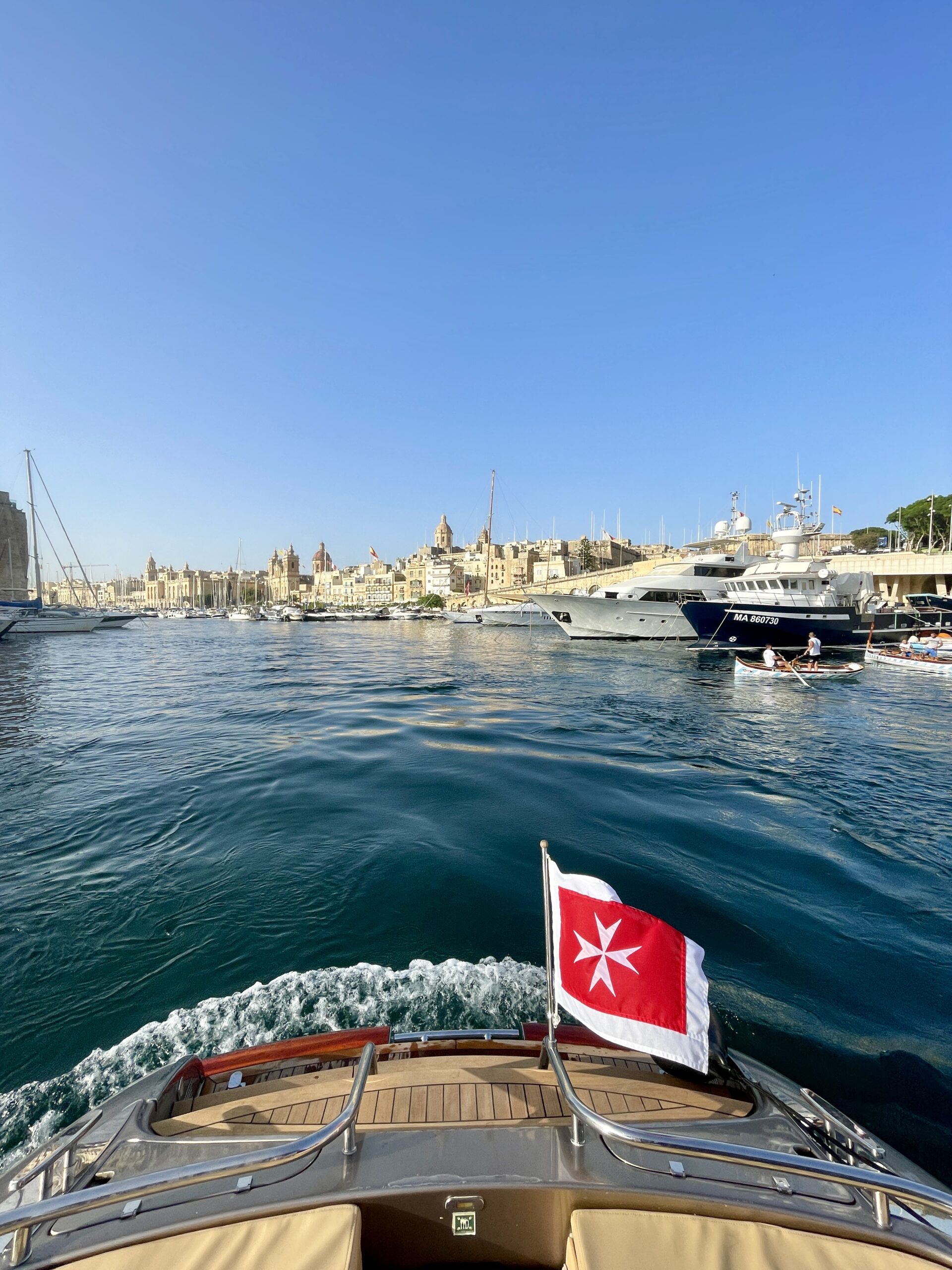 foto: 4 Riva Rivamara 44